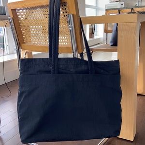 Lululemon tote